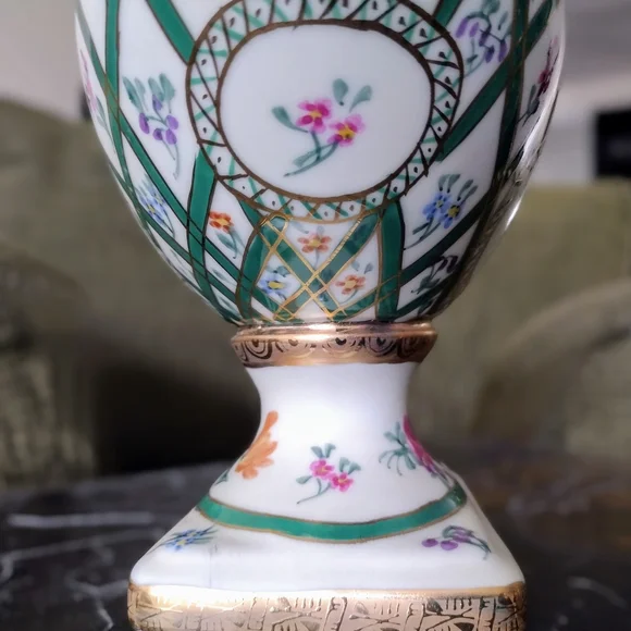 Vintage Floral Gold-Trimmed Footed Oblong Bowl - Picture 9 of 16